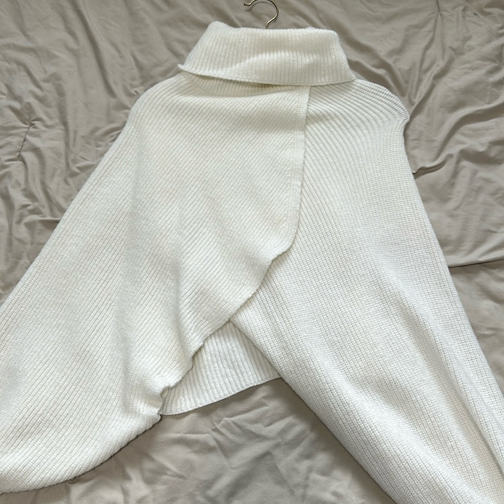 Moonflowe poncho sweater